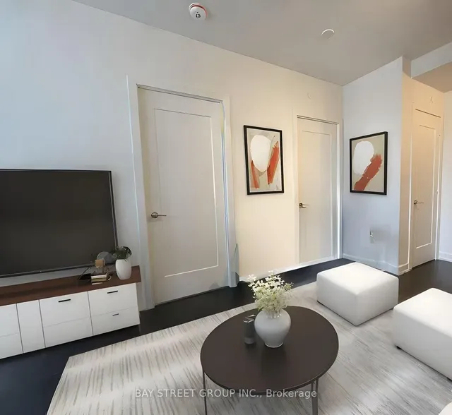 Additional image 8 of 330 RICHMOND St Unit 1802