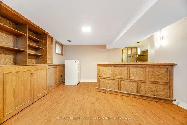 房产图片 37 - 5274 Huntingfield Dr