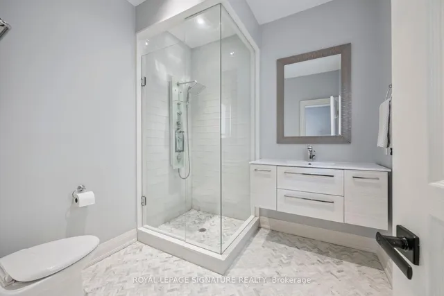 Additional image 39 of 46 Jay St