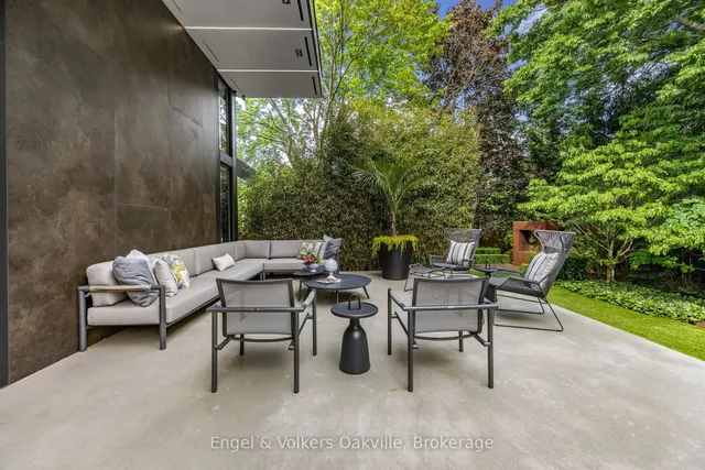 Additional image 43 of 1516 Duncan Rd