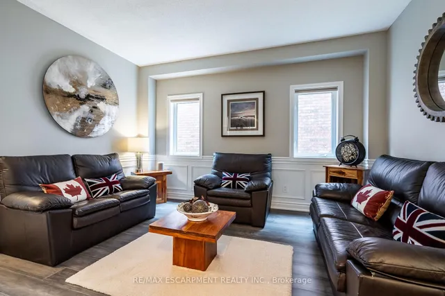 Additional image 7 of 7 Volterra Crt