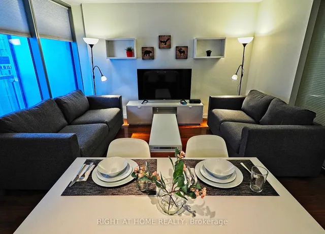 Additional image 2 of 12 York St Unit 1905