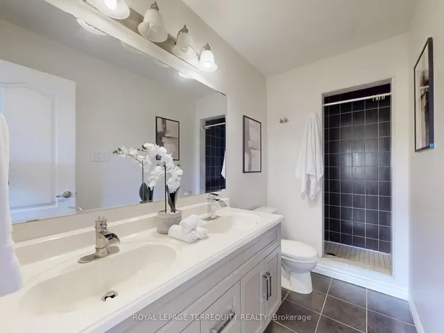 Additional image 21 of 879 Brassard Circ