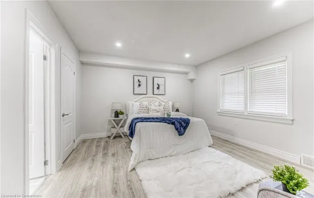 Additional image 34 of 271 Bedford Rd