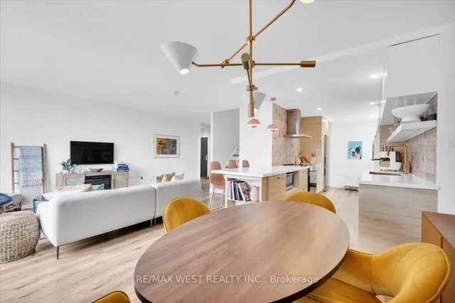 Additional image 5 of 35 Ormskirk Ave Unit 501