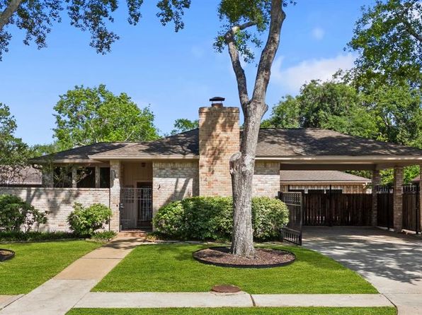 12034 Sugar Springs Dr, Houston, TX 77077