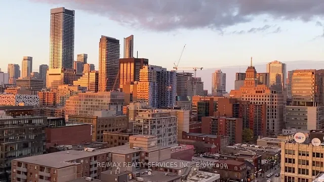 Additional image 2 of 330 Richmond St Unit 1808