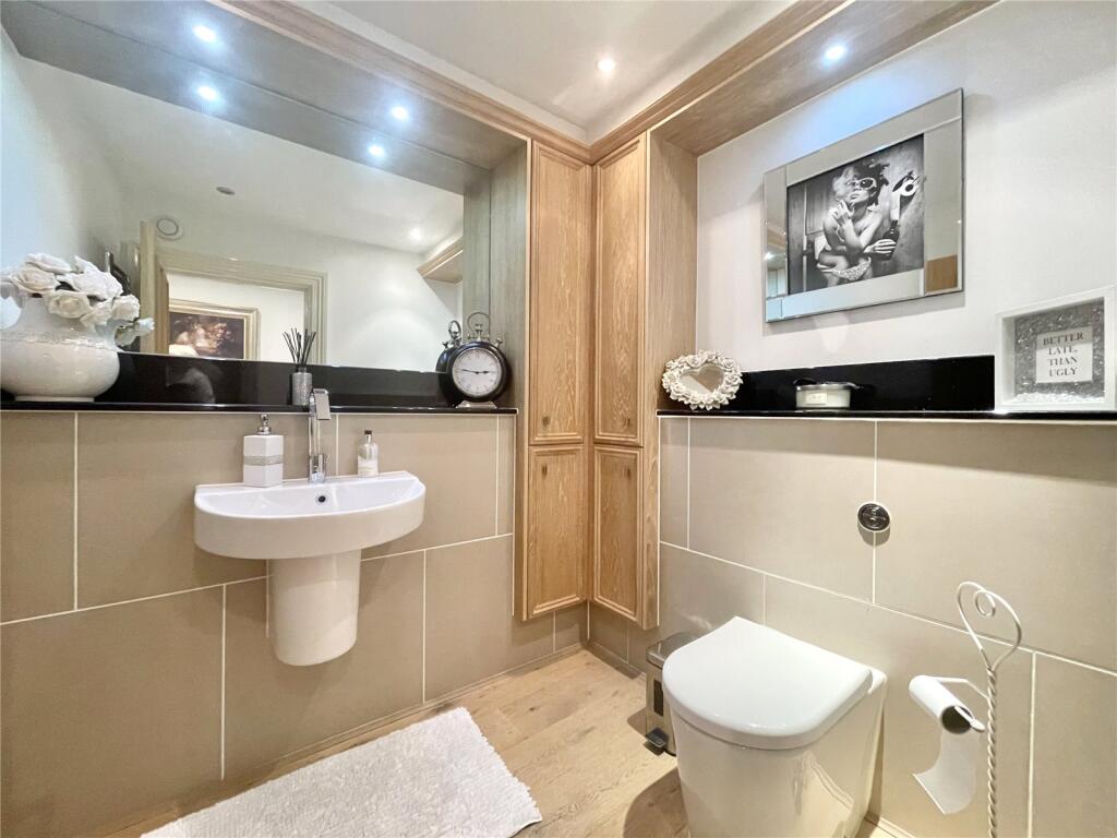 Additional image 16 of Bedwell Hall, Bedwell Park, Cucumber Lane, Hatfield, AL9