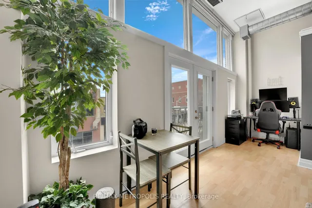 Additional image 10 of 276 King St Unit 207