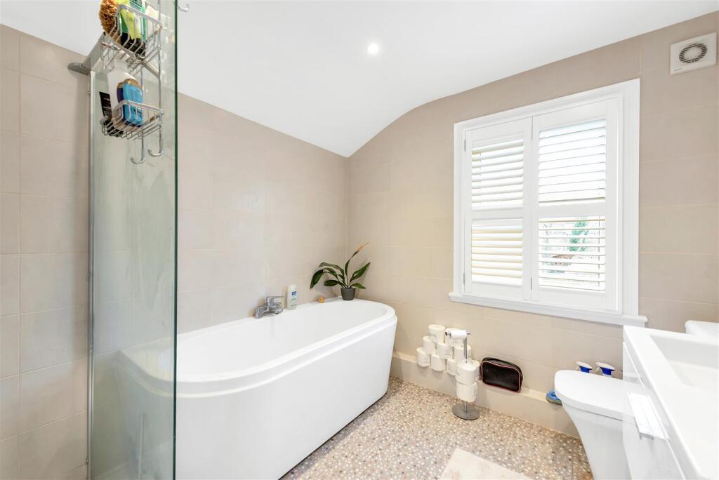 Additional image 9 of Cravells Road, Harpenden