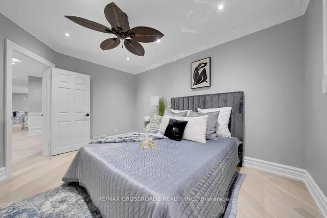 Additional image 26 of 2 Mackinac Cres