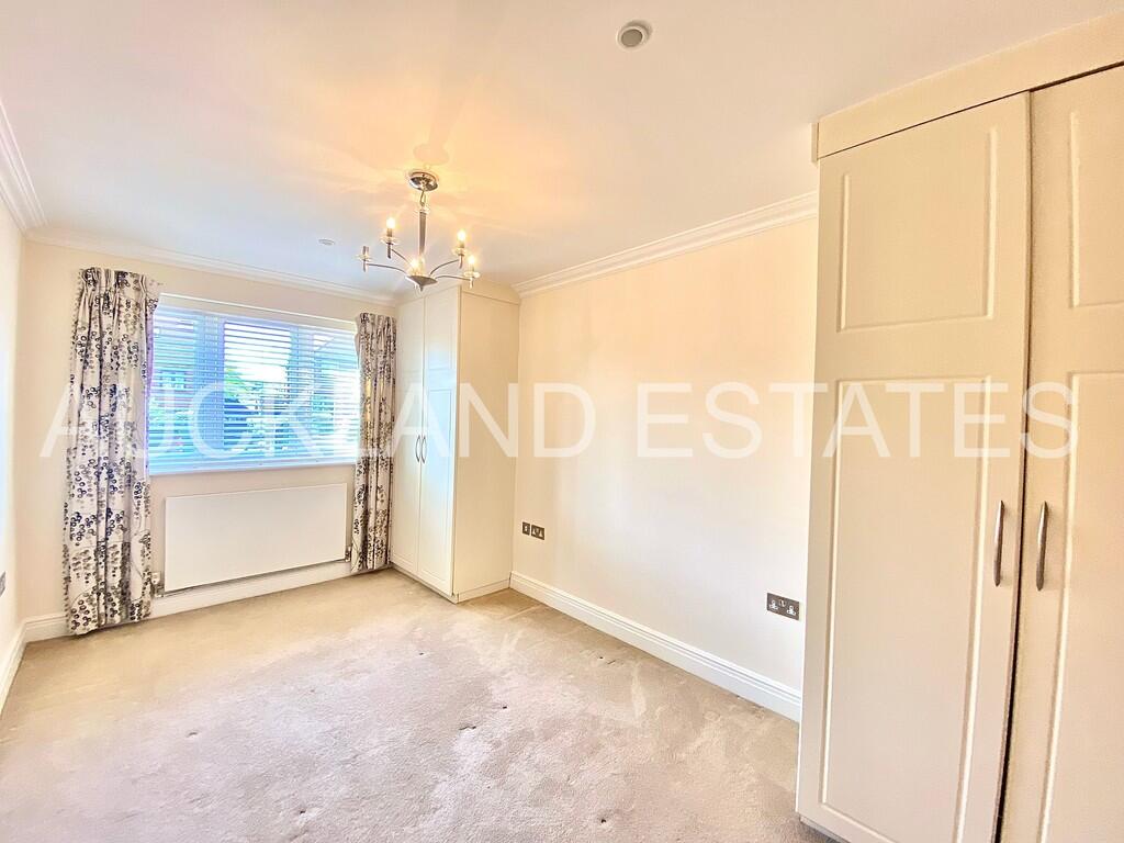 Additional image 7 of Bluebridge Road, Brookmans Park