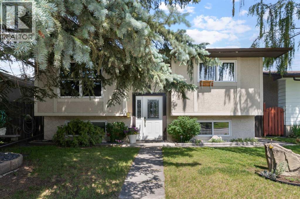 60 Dover Meadow Close SE|Calgary, Alberta T2B2E2