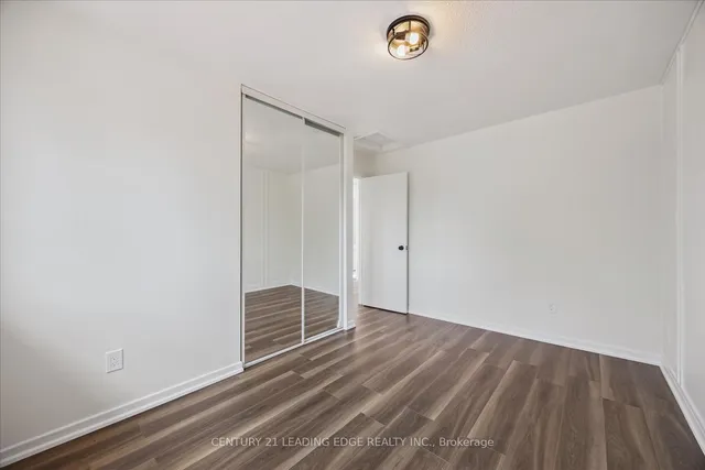 Additional image 31 of 49 Farmhill Crt