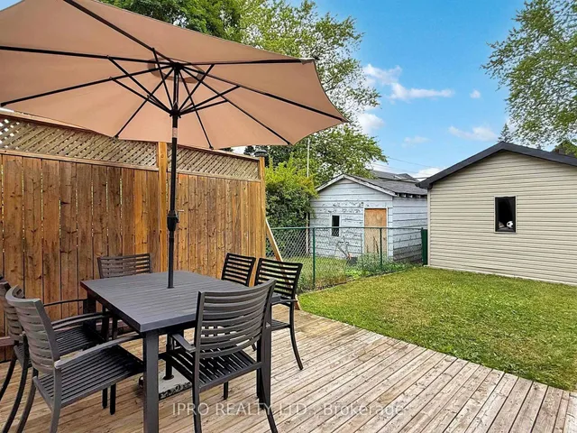 Additional image 38 of 85 Chisholm Ave