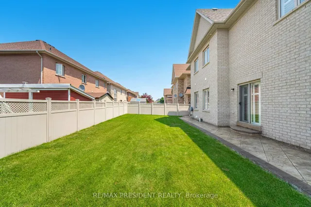 Additional image 45 of 12 Valleyridge Cres