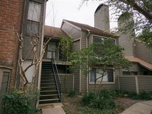 6601 Sands Point Dr APT 59, Houston, TX 77074