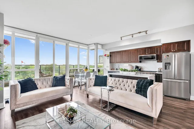 Additional image 5 of 215 Fort York Blvd Unit 707