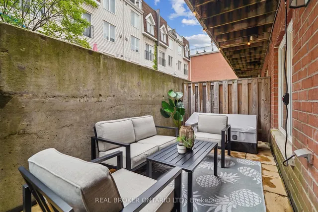 Additional image 21 of 18 Laidlaw St Unit 1016