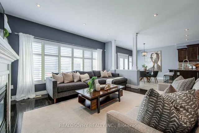 Additional image 13 of 24 Mona Lisa Crt