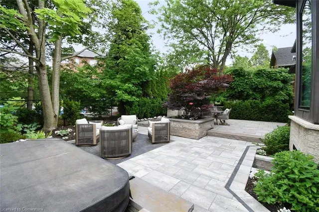 Additional image 8 of 98 Moore Cres