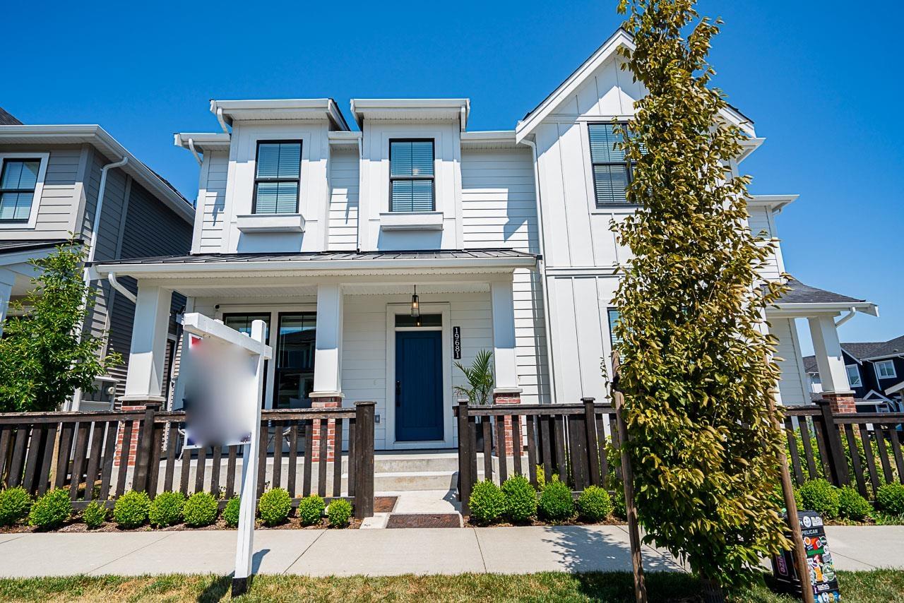 19681 75 AVENUE|Langley, British Columbia V2Y3R9