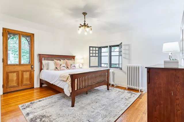 Additional image 23 of 183 Balsam Ave