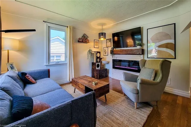 Additional image 17 of 345 Hawkridge Ave