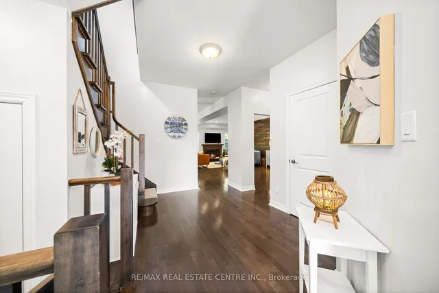 Additional image 8 of 441 Stonehenge Dr Unit 16