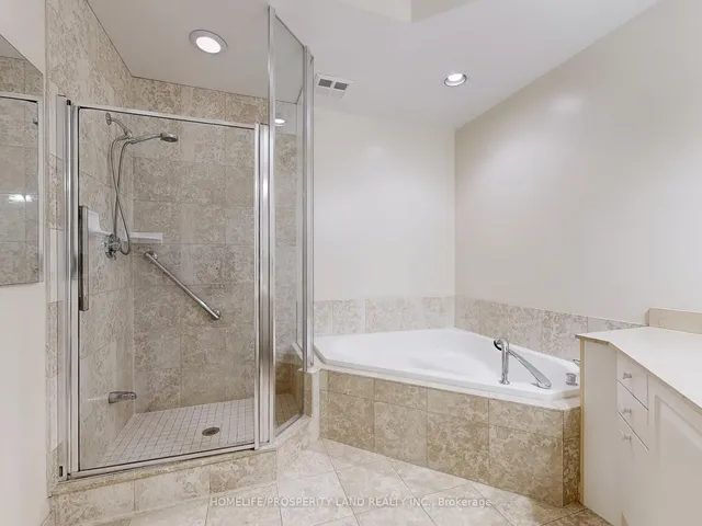 Additional image 6 of 89 Skymark Dr Unit 2712