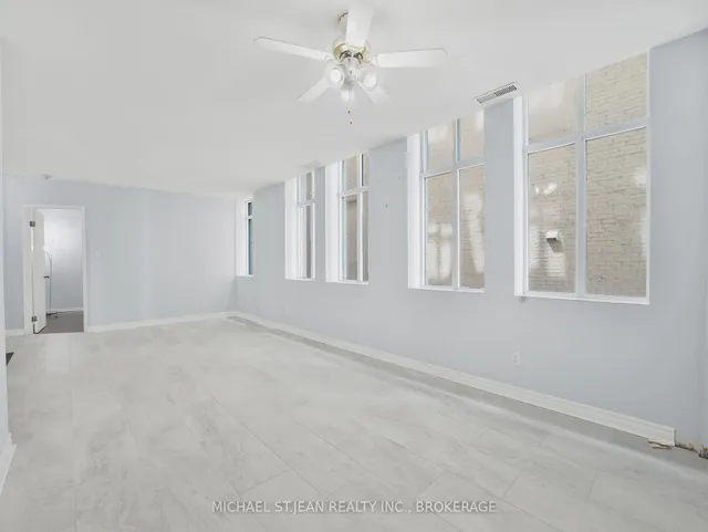 Additional image 10 of 36 James St Unit 703