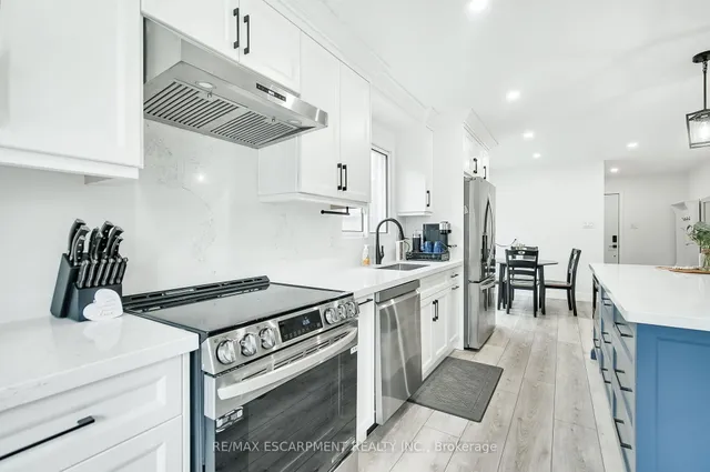 Additional image 16 of 27 Dalton Cres