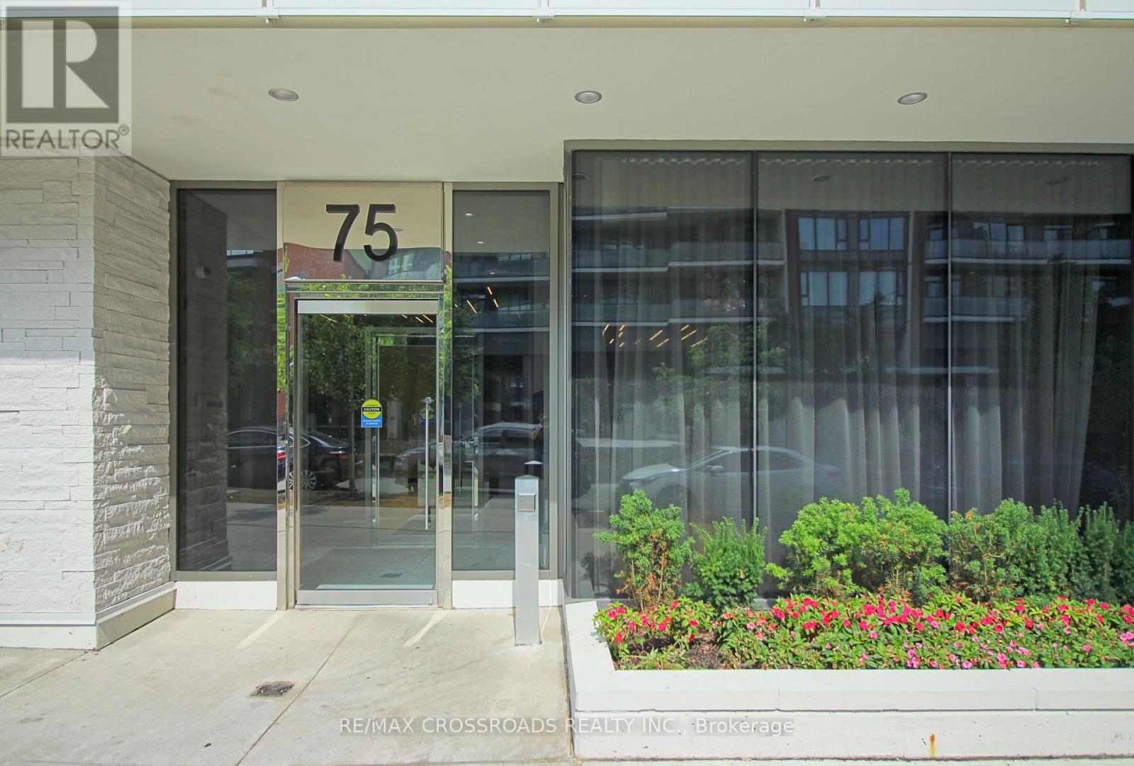 PH207 - 75 CANTERBURY PLACE|Toronto (Willowdale West), Ontario M2N0L2