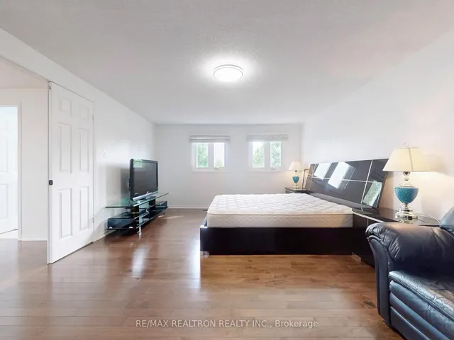 Additional image 25 of 297 Silver Springs Blvd