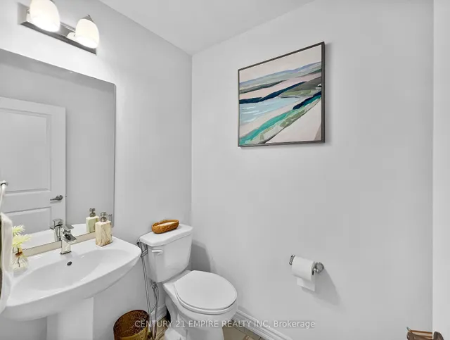 Additional image 12 of 61 Soho St Unit 62