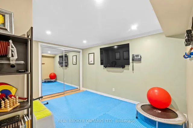 Additional image 42 of 23 Darren Rd