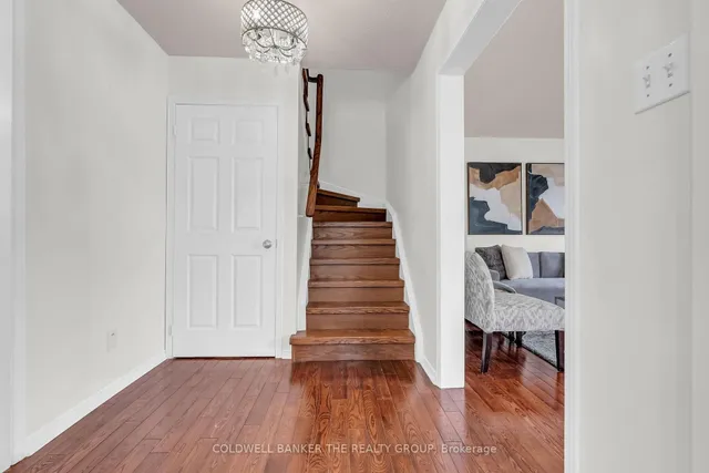 Additional image 9 of 1 Torada Crt