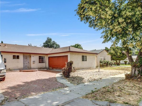 17959 Cantara St, Reseda, CA 91335