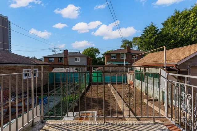 Additional image 4 of 124 Clairton Cres