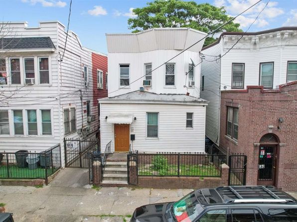 Property image for 35-17 99th Street, Corona, NY 11368