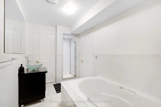 Additional image 7 of 28 Seminoff St