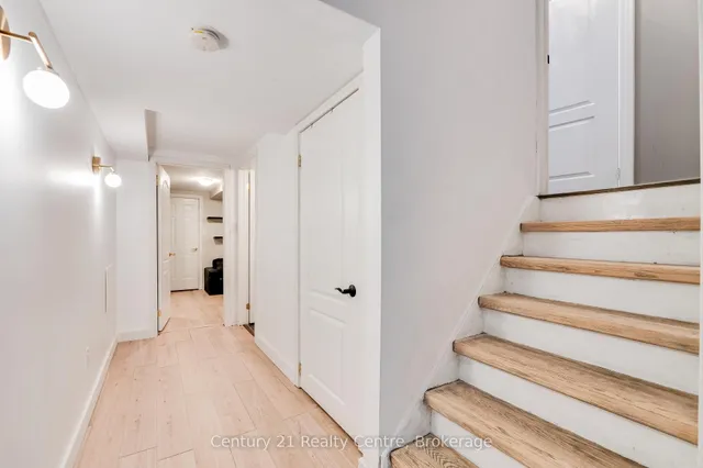 Additional image 26 of 741 Wettlaufer Terr