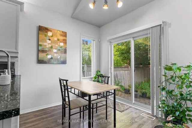 Additional image 13 of 17 Bushberry Rd