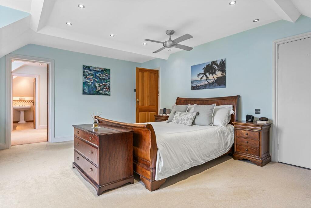 Additional image 17 of Tewin Water, Welwyn