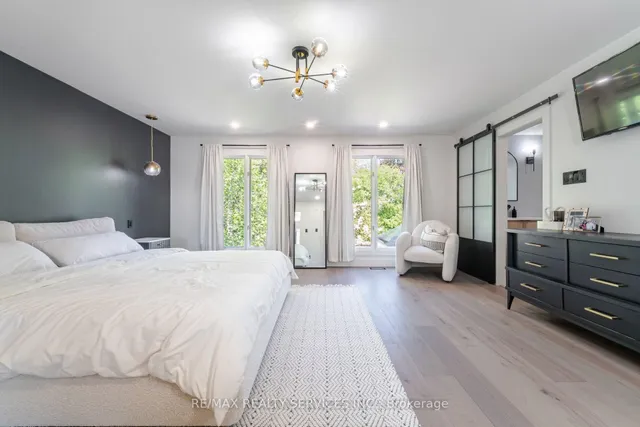 Additional image 30 of 6 John Beck Cres