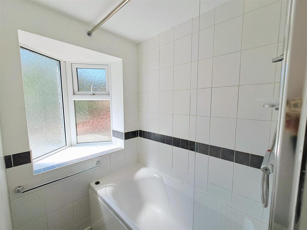 Additional image 8 of Whitecroft Road, Sheldon, Birmingham