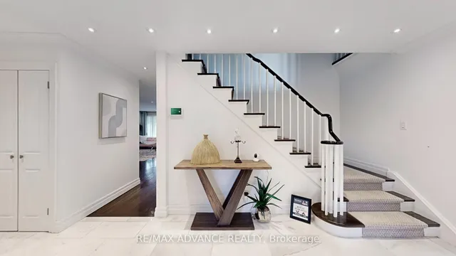 Additional image 2 of 9 carluke Cres