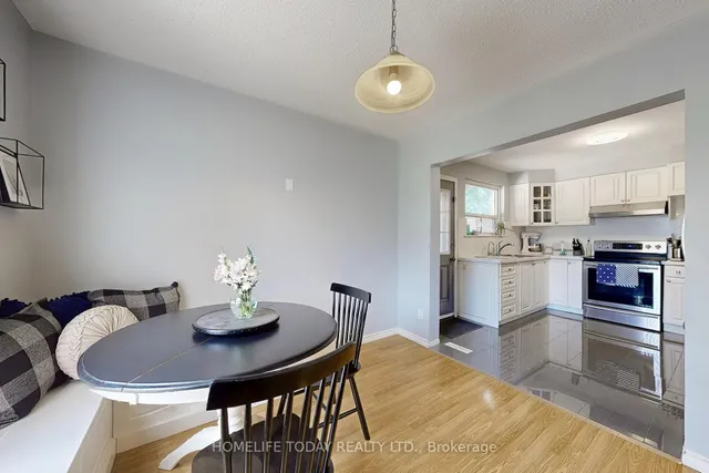 Additional image 21 of 4 Flamingo Cres