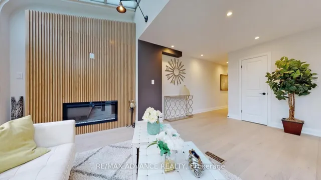 Additional image 4 of 108 Eaton Ave