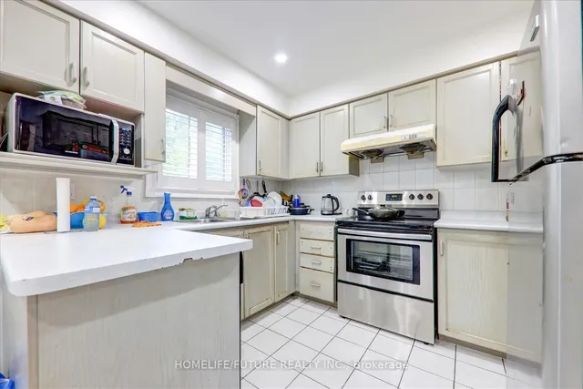 Additional image 22 of 10 Hania Terr